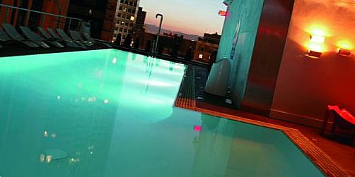 Бассейн Standard Rooftop Pool