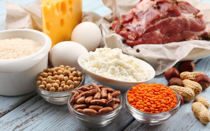 Продукты с содержанием белков