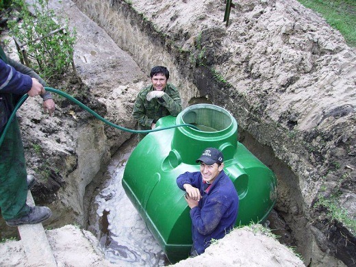 Монтаж септика для дачи на фото