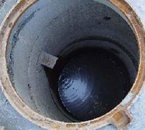 Канализационный колодец из ЖБИ колец Канализационный колодец из ЖБИ колец