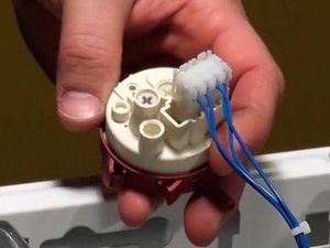 датчик уровня воды в стиральной машине
