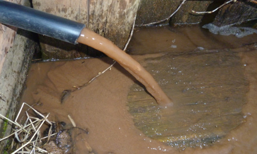 Сильно загрязненная вода - противопоказание к использованию насоса Малыш