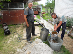 как почистить воду в колодце на даче