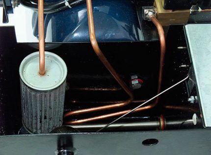 Вариант печки буржуйки на отработанном масле Капельная буржуйка