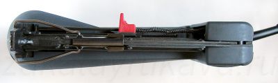 Степлер NOVUS J-165 EAD. Вид снизу.