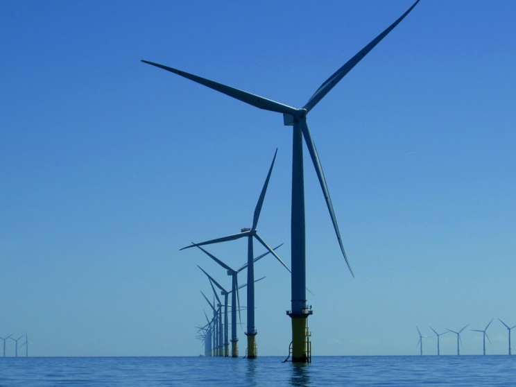 The 11+ Biggest Wind Farms and Wind Power Constructions That Reduce Carbon Footprint