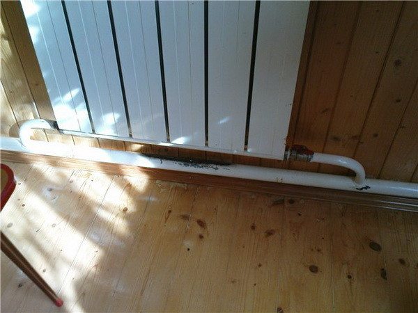 Соотношение диаметров розлива и подводок хорошо видно на фото. Соотношение диаметров розлива и подводок хорошо видно на фото.