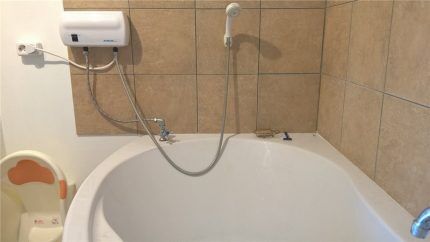 Проточный водонагреватель для ванной Проточный водогрей в ванной комнате