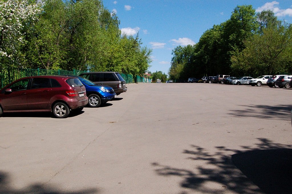 Парковка Мещерского пляжа