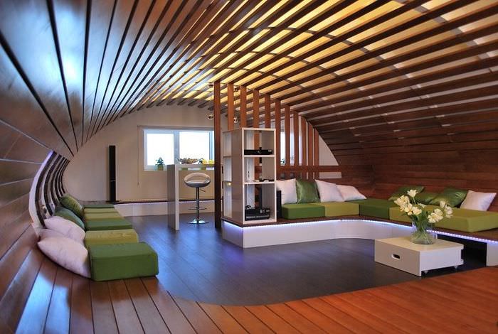 Дизайн гостиной с закругленным потолком